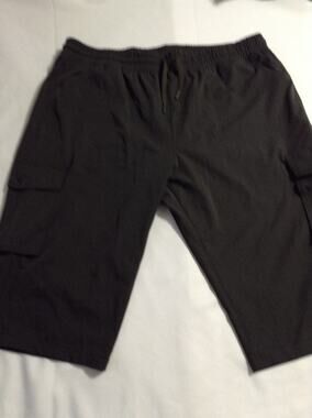 Unbranded Men's XXL Long Capris Shorts 15 Inseam Elastic Waist Stretch Green